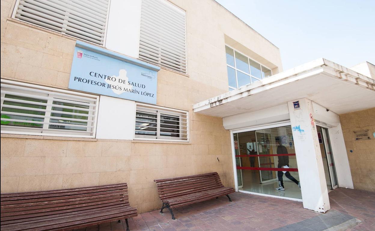 Molina centraliza sus consultas pediátricas en el centro de salud Jesús Molina centraliza sus consultas pediátricas en el centro de salud Jesús